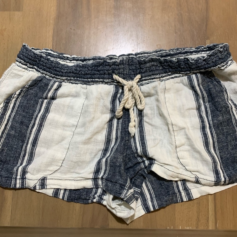 Knit shorts